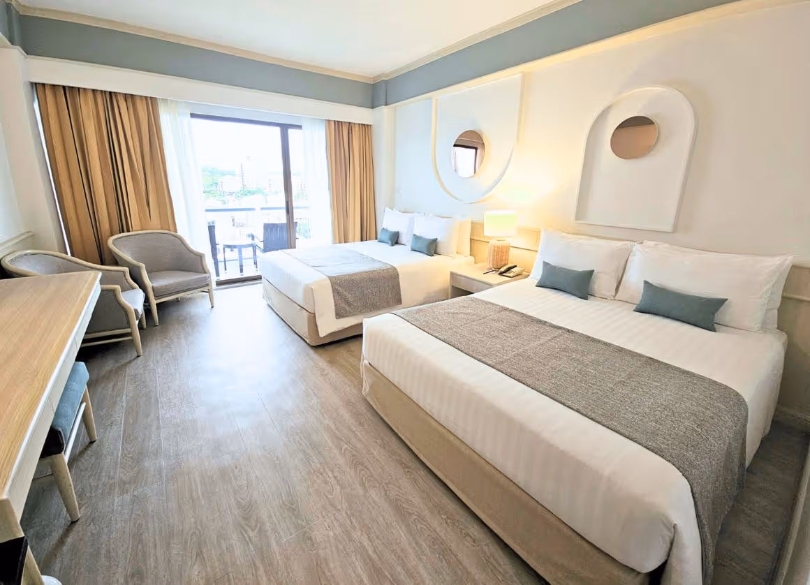 Cosy Beach Hotel