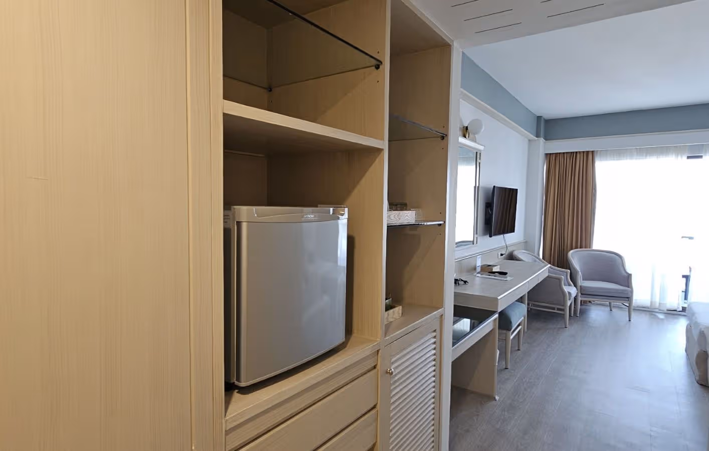 Cosy Beach Hotel