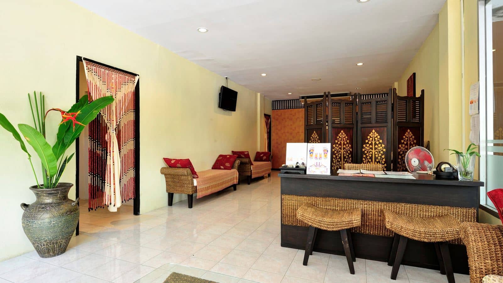 Pooh Beach Resort & Spa