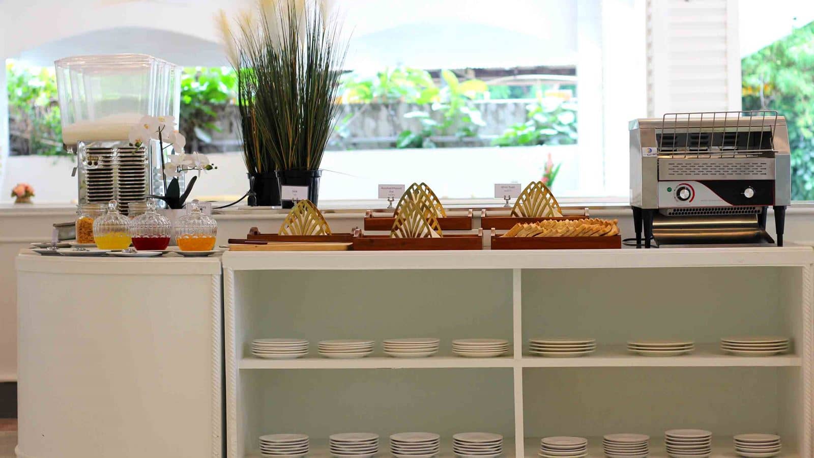 Pooh Beach Resort & Spa