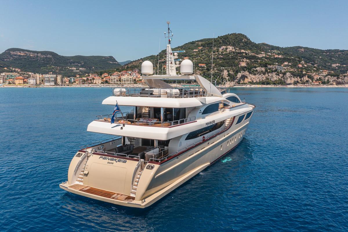 Astondoa 150ft