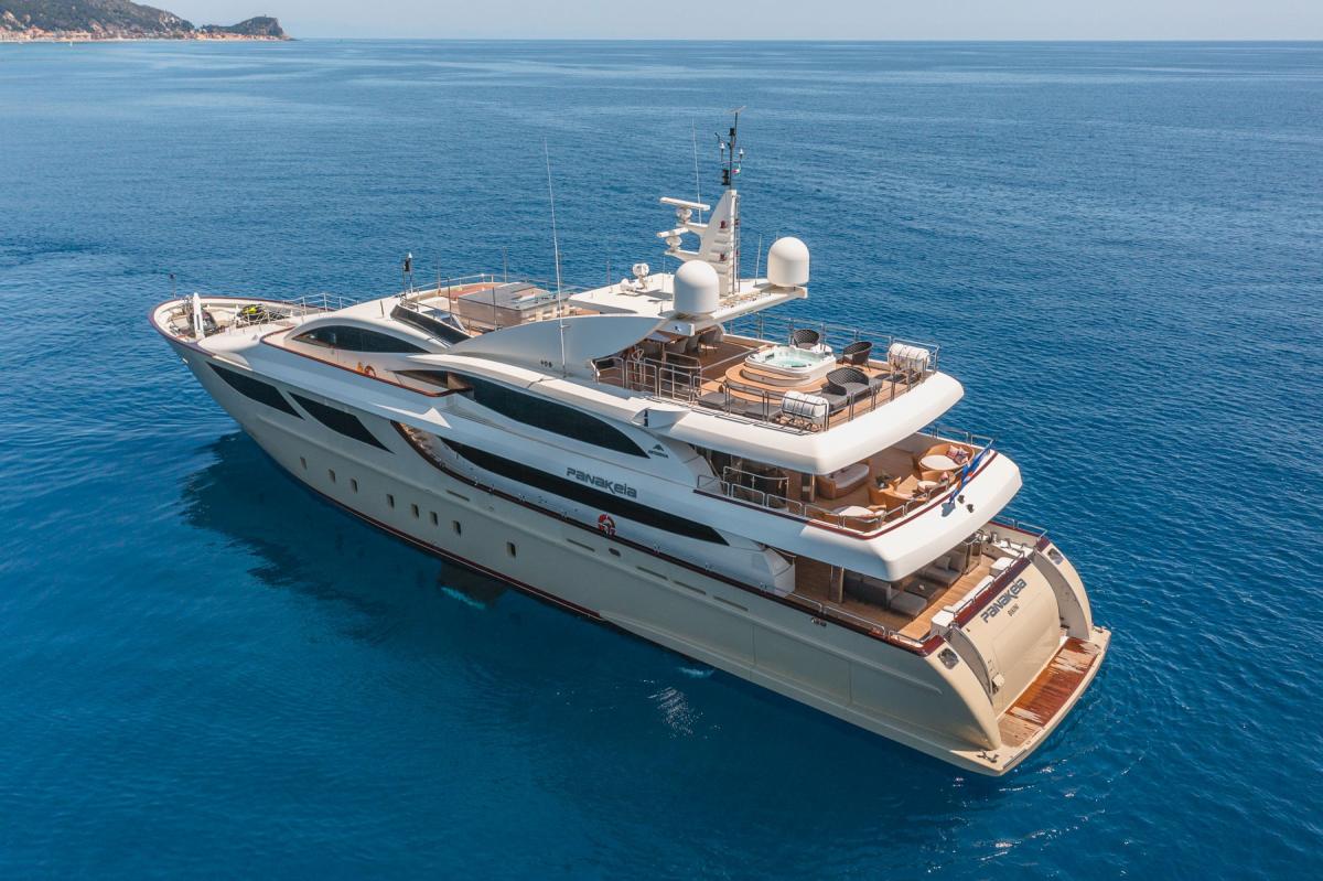 Astondoa 150ft